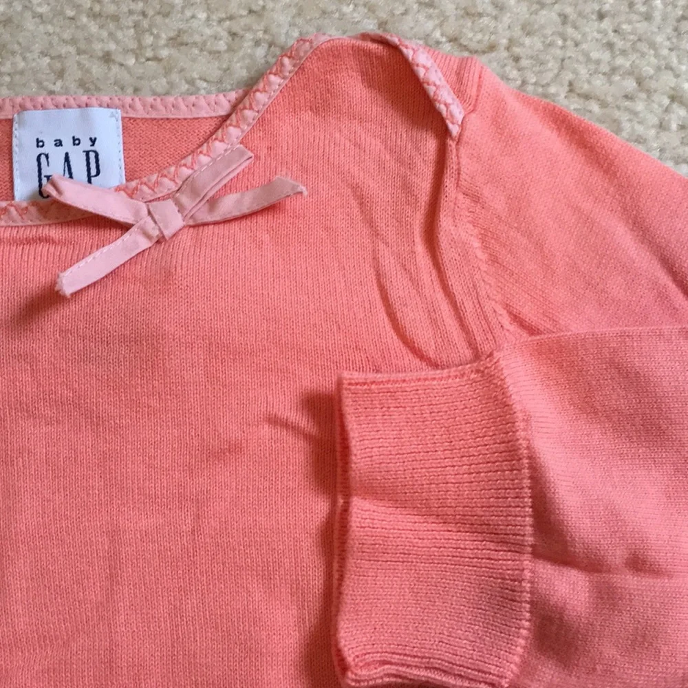 NWT baby Gap capri, T-shirt and sweater outfit